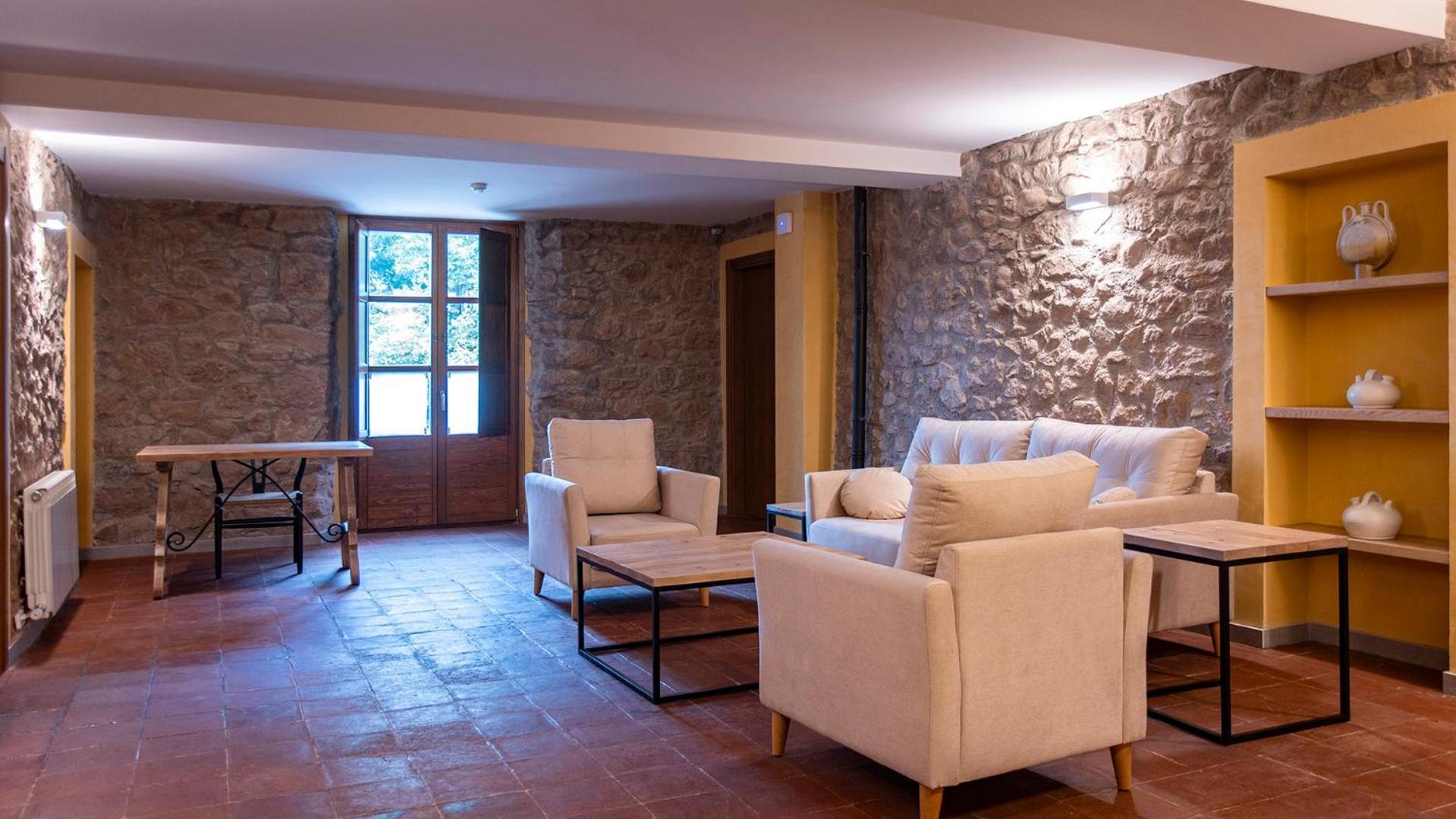 סנט ג'ון דה לס אבדסס Abbatissa Hotel Restaurant מראה חיצוני תמונה